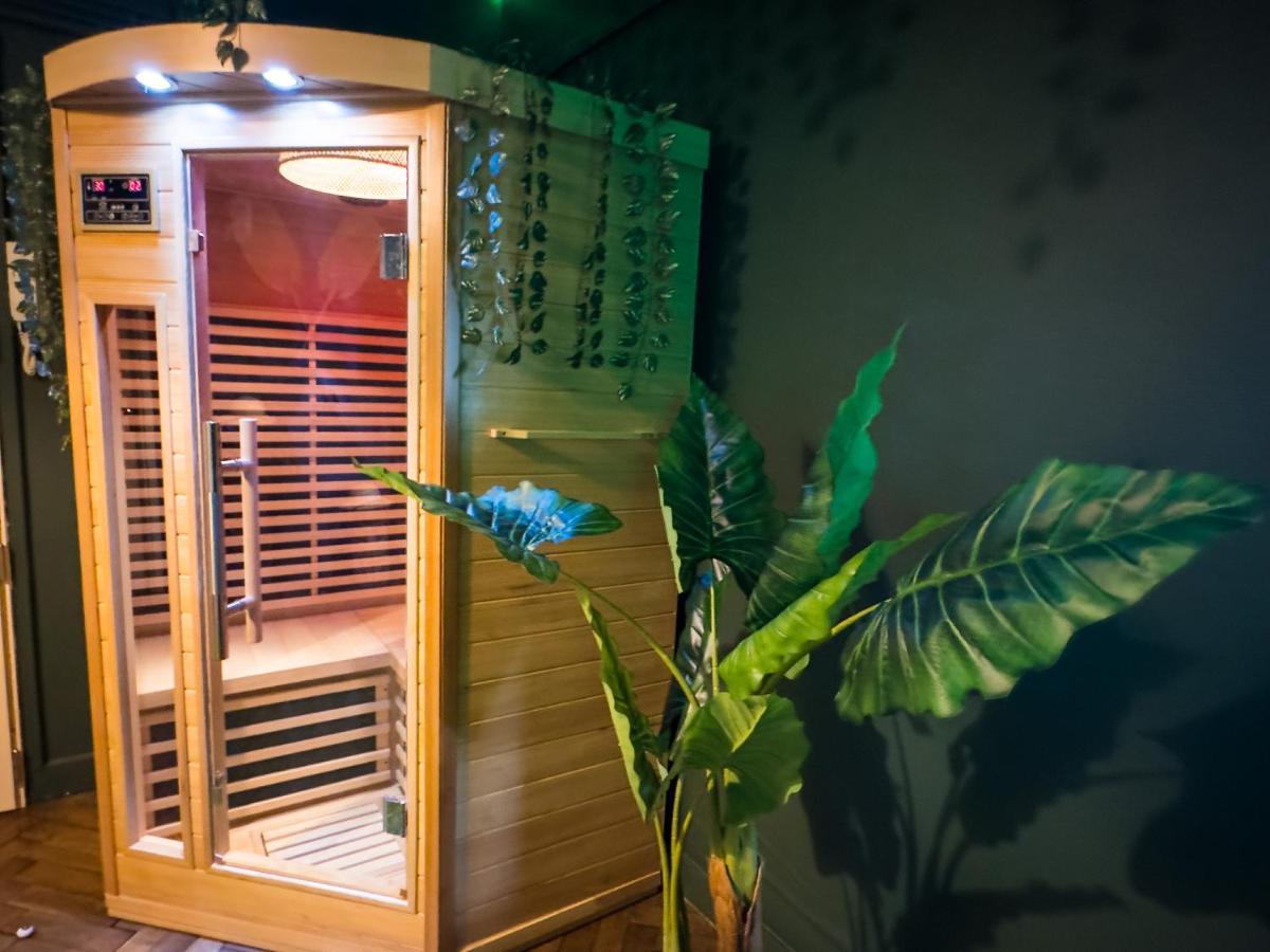 Jungle Urbain- Sauna - Cine - Hamac - Hyper Centre Amiens Exterior foto